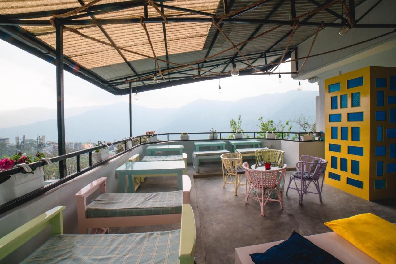 Tag Along 2 0 Hostel Gangtok Exterior foto